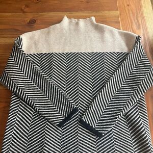 Mock Neck Chevron Knit Sweater in Black and Cream